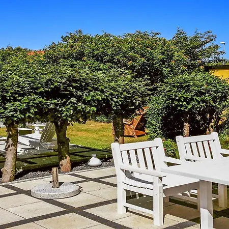 Fulla - 1-1km From The Sea By Interhome Hébergement de vacances